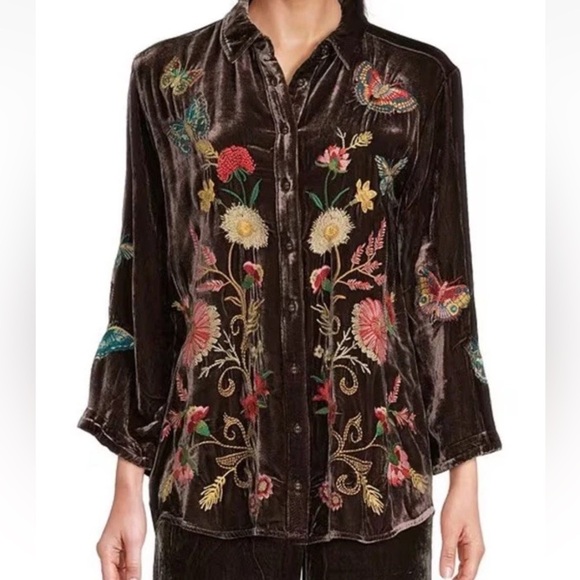 Johnny Was Small Floral Embroidered Velvet Kimono Sleeve Blouse Coffee Bean NWT - Picture 1 of 15
